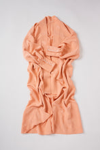 画像をギャラリービューアに読み込む, 枝葉実の織り出し模様【六つ釦】