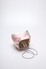 画像をギャラリービューアに読み込む, 薄錆青磁・桃暈し格子地織①【ケニガマ・小】