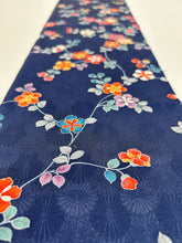 画像をギャラリービューアに読み込む, 菊尽くし地紋に花模様【ティアード】