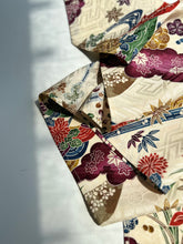 画像をギャラリービューアに読み込む, ビンテージ・紗綾型古典地紋に型染め【長】