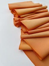 画像をギャラリービューアに読み込む, 草木地紋模様に暈し染め【ギャザータイプ】