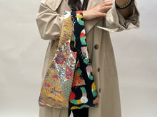 画像をギャラリービューアに読み込む, 斑点地紋に銀糸花模様・大【KBCコラボバッグ】