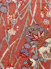 画像をギャラリービューアに読み込む, 雪輪草花模様暈し染め膨れ織り【六つ釦】