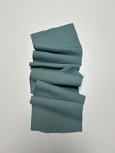 画像をギャラリービューアに読み込む, 刺繍・水浅葱色花菱地紋織り出し模様【四つ釦】【限定】