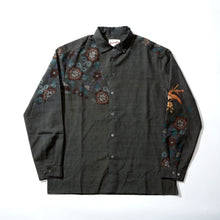 画像をギャラリービューアに読み込む, 緑蝋色水彩風花模様【L】