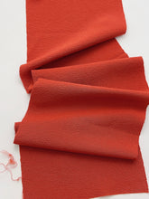 画像をギャラリービューアに読み込む, 織り出し無地の朱色