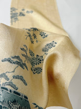 画像をギャラリービューアに読み込む, すすき地紋に花山模様【四つ釦】