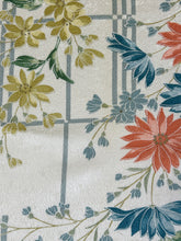 画像をギャラリービューアに読み込む, 霧吹き地紋に格子線花草模様【ティアード】