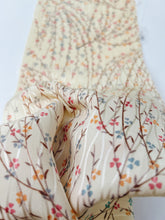 画像をギャラリービューアに読み込む, よろけ縞地紋に枝花模様【六つ釦】