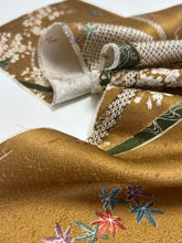 画像をギャラリービューアに読み込む, 散らし地紋に短冊熨斗模様【ティアード】