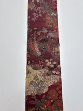 画像をギャラリービューアに読み込む, 膨れ織り出し金彩吹き花模様【ブラウス】