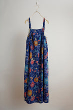 画像をギャラリービューアに読み込む, 手染め牡丹模様縮緬【サイドギャザーワンピース】