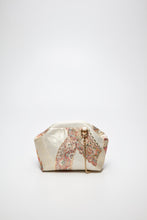 画像をギャラリービューアに読み込む, 重ね絵皿波に唐花模様②【ケニガマ・小】