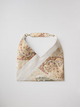 画像をギャラリービューアに読み込む, 地紙に花鳥七宝唐華模様【あずま型 中】上物