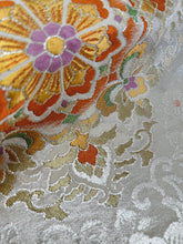 画像をギャラリービューアに読み込む, 銀糸華唐紋①【ケニガマ・小】