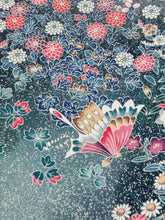 画像をギャラリービューアに読み込む, 糊ちらし地に暈し花蝶模様【サイドギャザーワンピース】