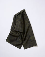 画像をギャラリービューアに読み込む, 家屋に梅楓模様織り出し本場泥大島紬【S】