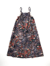 画像をギャラリービューアに読み込む, 縮緬草花模様【サイドギャザーワンピース】