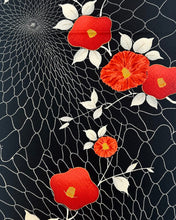 画像をギャラリービューアに読み込む, 変わり桧垣地紋尽くしに椿模様【シュッケニ・91㎝丈】