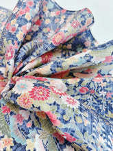画像をギャラリービューアに読み込む, 破れ格子地絵に松牡丹菊藤花模様【L】