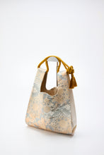 画像をギャラリービューアに読み込む, 華更紗菱絵【ケニショ・小】