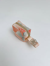 画像をギャラリービューアに読み込む, 紗綾型地紋に暈し花絵模様【小】