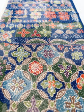 画像をギャラリービューアに読み込む, 七宝に草花幾何学模様・アンティーク
