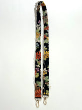 画像をギャラリービューアに読み込む, ①菊荻竹金彩縁に紗綾型地紋【ショルダー単品】