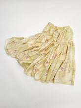 画像をギャラリービューアに読み込む, 流水地紋に花模様【ティアード】