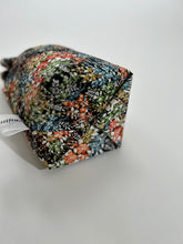 画像をギャラリービューアに読み込む, 菱に花尽くし模様