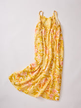 画像をギャラリービューアに読み込む, 抽象絵地紋に草花模様金彩【サイドギャザーワンピース】