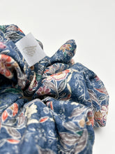 画像をギャラリービューアに読み込む, 花の地織模様の花模様【大・単品】