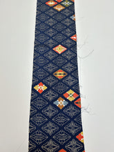 画像をギャラリービューアに読み込む, 亀甲尽くし地紋に花菱蝶菱絵模様【L】