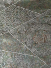 画像をギャラリービューアに読み込む, 【あずま型 中】花鳥模様・西陣引箔・金銀糸