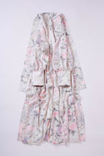 画像をギャラリービューアに読み込む, 重ね菱地紋に枝梅楓模様【六つ釦】