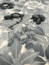 画像をギャラリービューアに読み込む, 鬼しぼ縮緬・暈し草花模様【ケニベス】