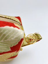 画像をギャラリービューアに読み込む, 抽象梅地紋模様【大】