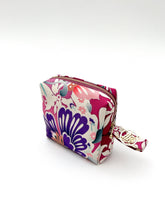 画像をギャラリービューアに読み込む, 唐華模様【大】