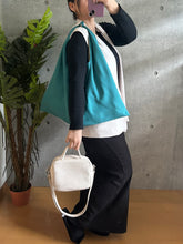 画像をギャラリービューアに読み込む, 浅葱色【ケニあずま大】