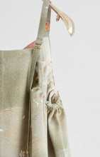 画像をギャラリービューアに読み込む, 菱地紋に変わり絵花模様【サイドギャザーワンピース】