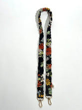 画像をギャラリービューアに読み込む, ②菊荻竹金彩縁に紗綾型地紋【ショルダー単品】