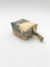 画像をギャラリービューアに読み込む, 花地紋起こし模様【中】