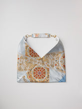 画像をギャラリービューアに読み込む, 唐織名物錦繍華模様引箔【あずま型 中】上物