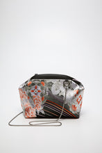 画像をギャラリービューアに読み込む, 曲線絵に唐花牡丹模様【ケニガマ・大】