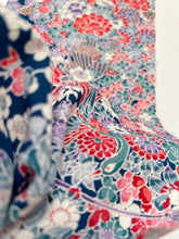 画像をギャラリービューアに読み込む, 白線花尽くし模様【四つ釦】