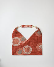 画像をギャラリービューアに読み込む, 華四菱唐花草模様【あずま型 中】