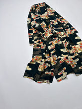 画像をギャラリービューアに読み込む, 雲掛け古典模様金彩【四つ釦】