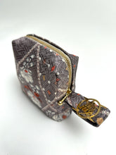 画像をギャラリービューアに読み込む, 籠目地紋に辻ヶ花模様【中】