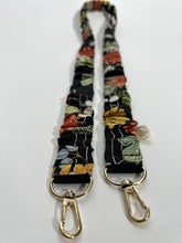 画像をギャラリービューアに読み込む, ②菊荻竹金彩縁に紗綾型地紋【ショルダー単品】