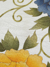 画像をギャラリービューアに読み込む, 牡丹唐草花模様・金彩縁【ブラウス】